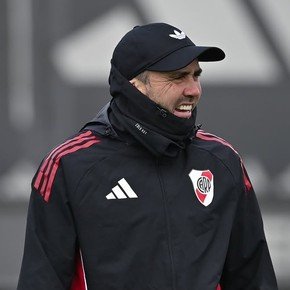 La decisión de Coudet con el plantel luego de la cuarta derrota consecutiva de River