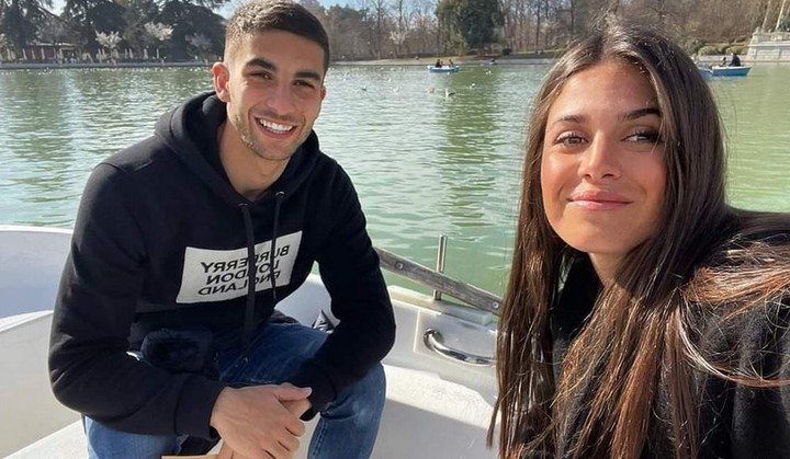 Torres con Sira, la hija de Luis Enrique.