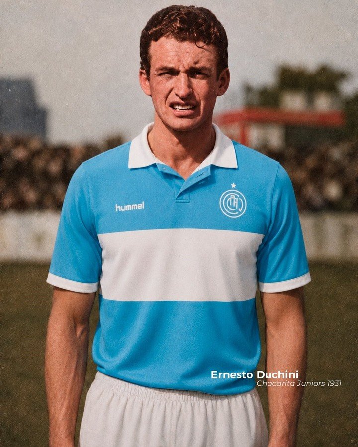 La camiseta edición especial de Chacarita, con un mensaje por Malvinas. (Foto: Prensa Chacarita)