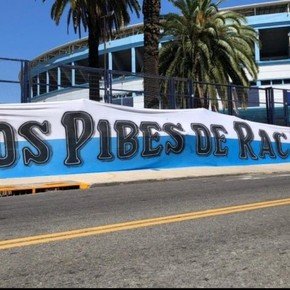 Barras de Racing visitaron al plantel