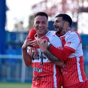 El milagro de San Telmo: dos goles abajo y con 10 jugadores rescató un punto ante Morón