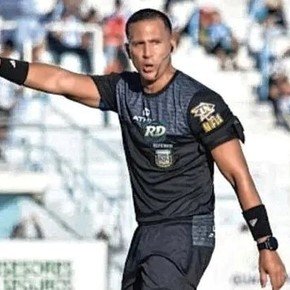 No se entendió nada: el fallo técnico en el audio del árbitro en Aldosivi - Unión