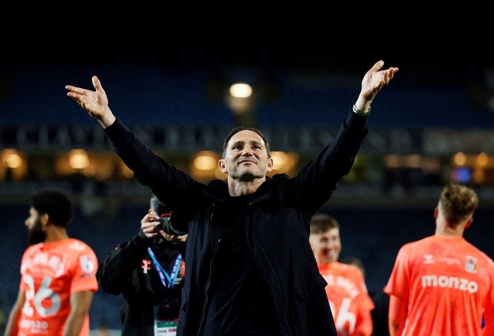 Lampard vuelve a dirigir en la Premier, ahora con Coventry City. (Reuters)