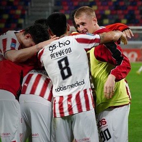 Instituto le ganó a Central Córdoba y es puntero de la Zona A