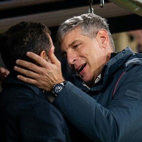 Video: el afectuoso saludo entre el Vasco y Palermo en Vicente López