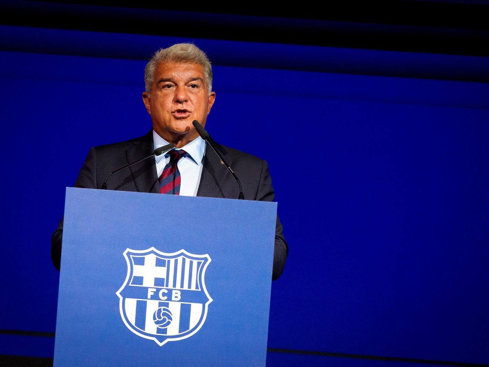 ¿Por qué el Barcelona no realizará su homenaje a los campeones del mundo? :: Olé