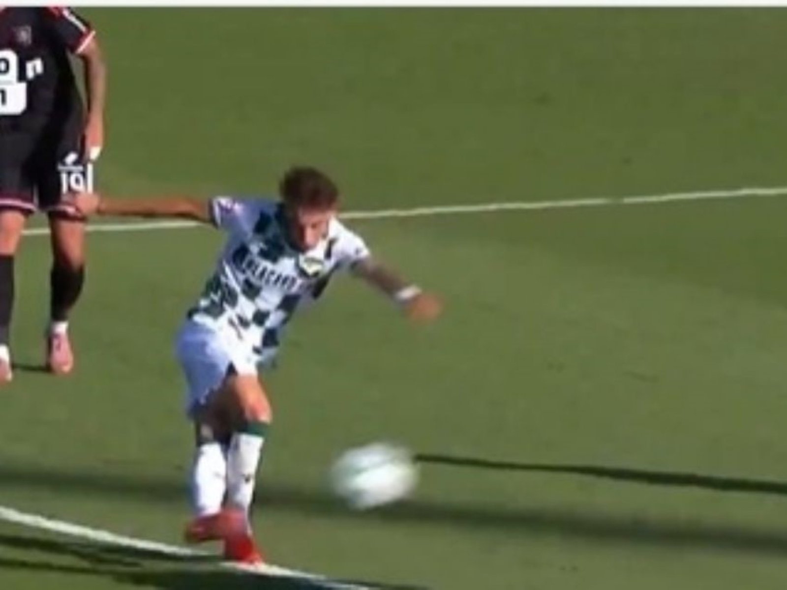 ¿Premio Puskás definido?: gol de rabona desde afuera del área :: Olé