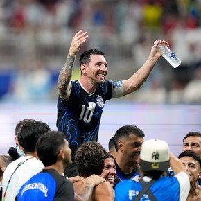 La despedida de Messi: en el Monumental y con todos los campeones del mundo