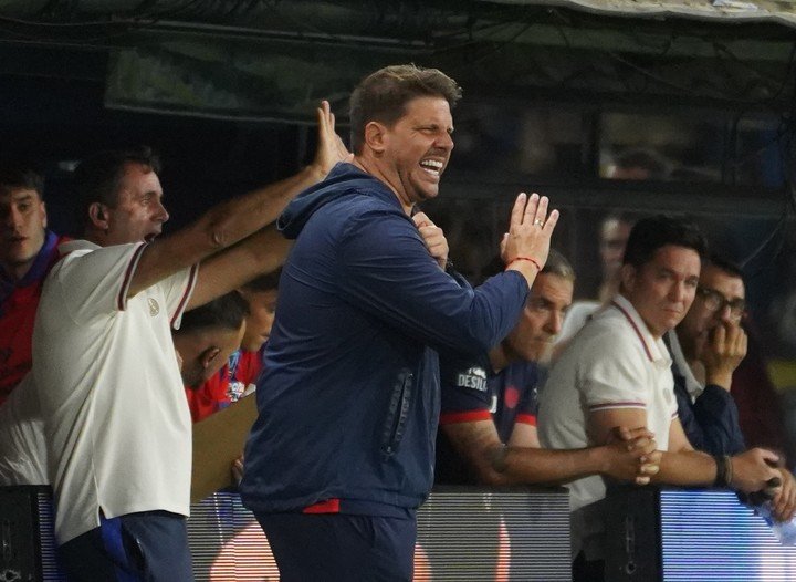Se terminó el ciclo de Ayude en San Lorenzo (Foto Marcelo Carroll).