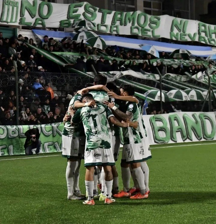Excursionistas y un partido clave pensando en el ascenso.