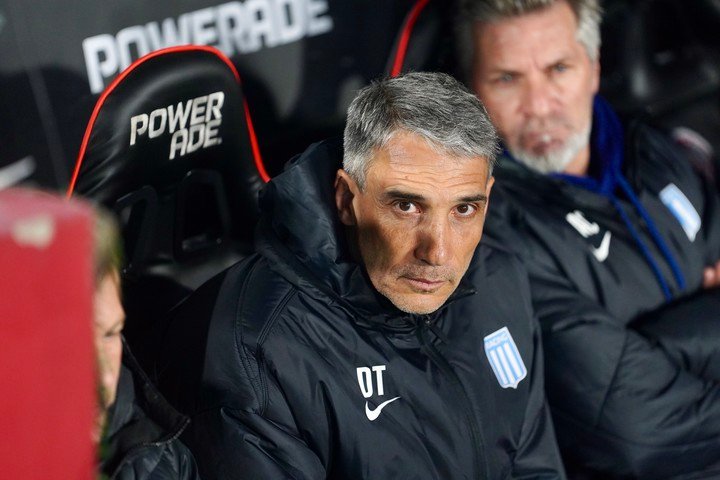 Vojvoda anunció que seguirá... Foto: Maxi Failla.