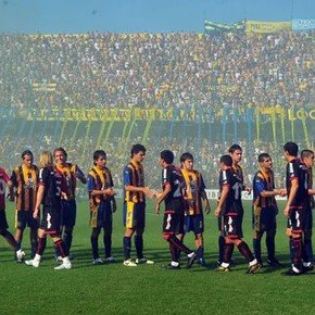 El clásico rosarino a lo largo de la historia: un repaso de los cruces más recordados