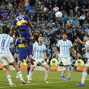 El uno por uno del triplete de cabeza de Enner Valencia a Racing en la Copa Argentina
