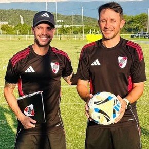 Golazo de Spiff y victoria de la Reserva en el debut de la dupla técnica Barrado-Abelairas