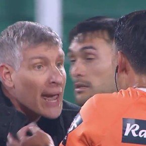 Palermo contra Loustau: "A vos hay que aplaudirte, caradura"