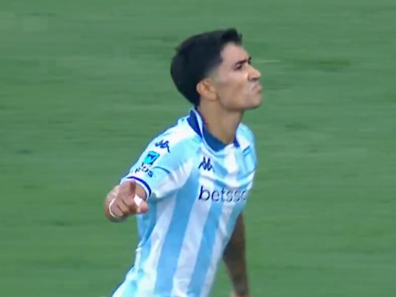 Ante la inminente salida de Santiago Solari, ¿Racing va por un delantero? :: Olé