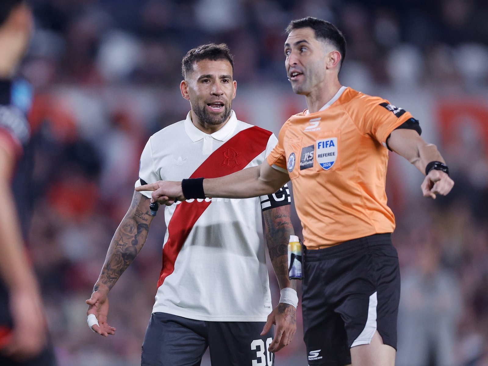 Árbitros de la décima: Arasa, tras el escándalo con Vélez, en San Lorenzo – Boca :: Olé