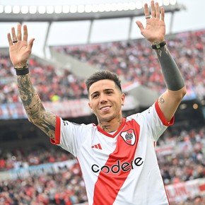 La cifra multimillonaria que recibirá River por la transferencia de Enzo Fernández