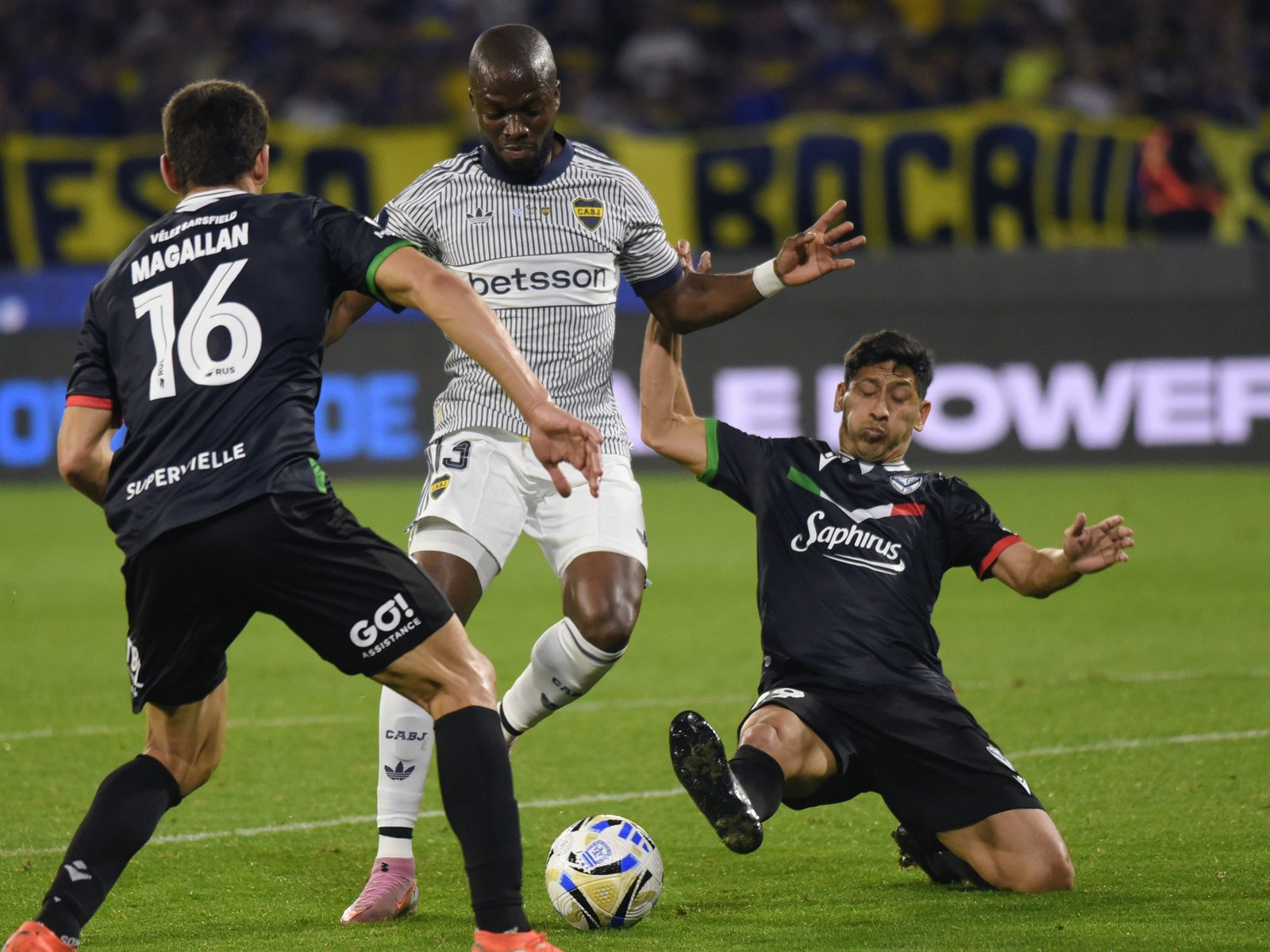 Controversia: Vélez pedirá que le den por ganado el partido aunque el gremio asegura que Boca no rompió las reglas :: Olé