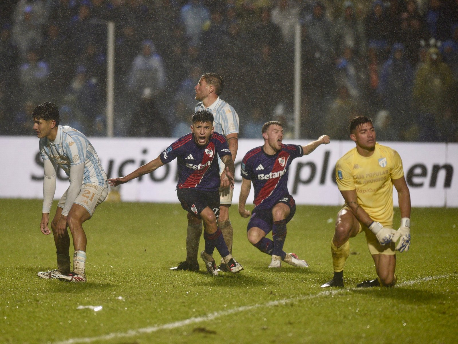 El uno por uno de River en la victoria agónica ante Atlético Tucumán :: Olé