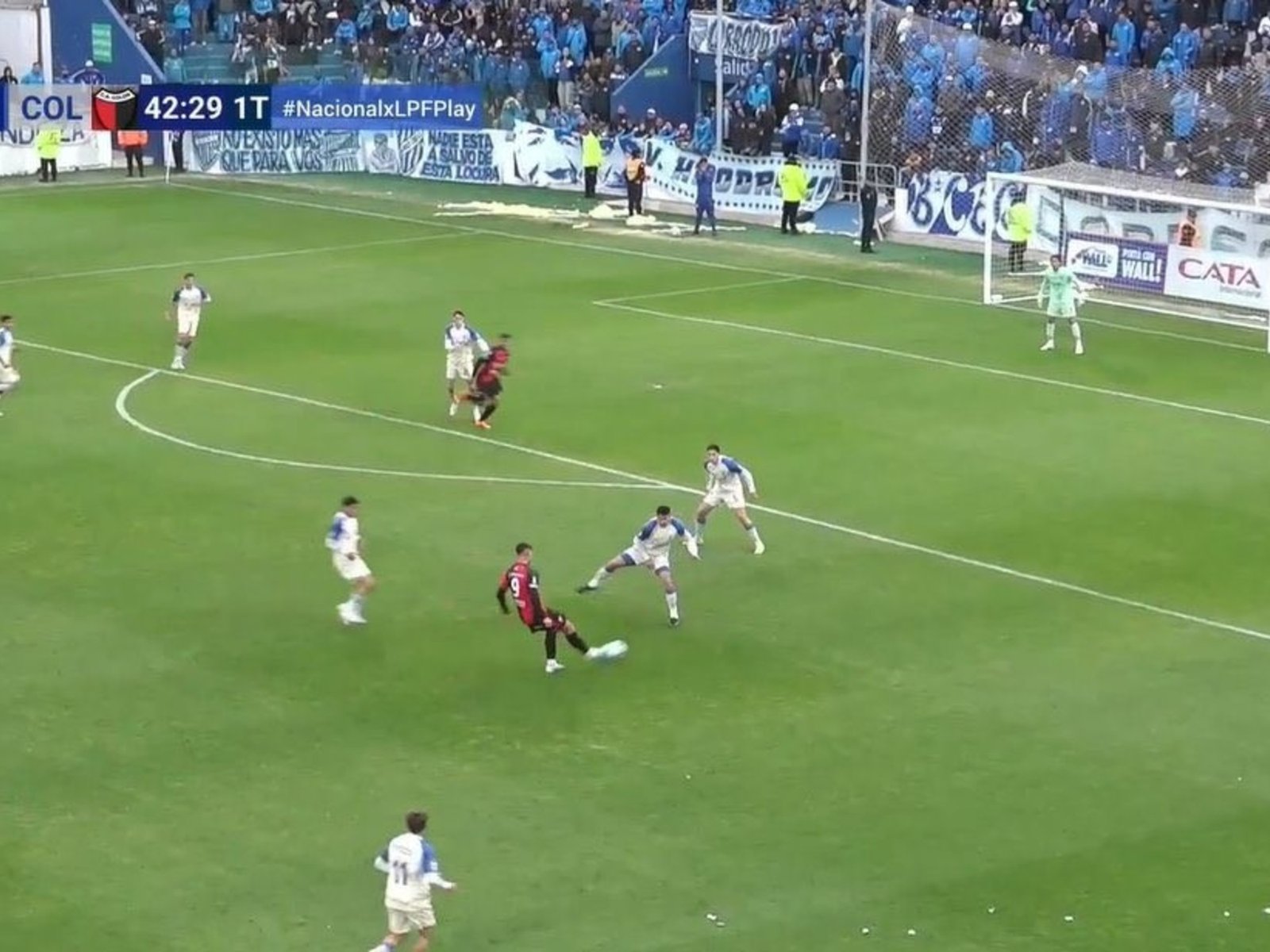Escandaloso: el insólito offside para anular el 1-0 de Colón frente a Godoy Cruz :: Olé