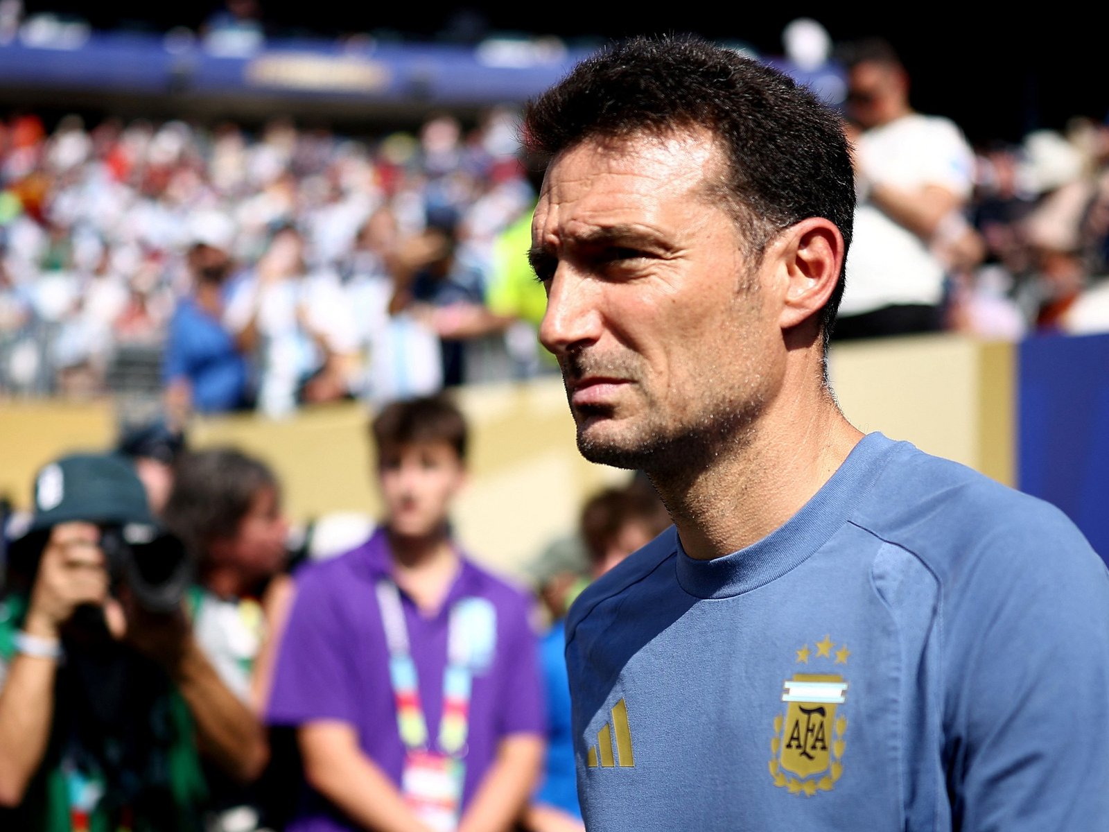 La Selección Argentina desafectó a dos futbolistas de la lista para los amistosos