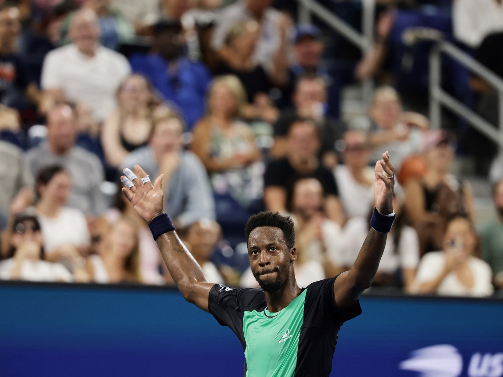 La emotiva despedida de Monfils :: Olé