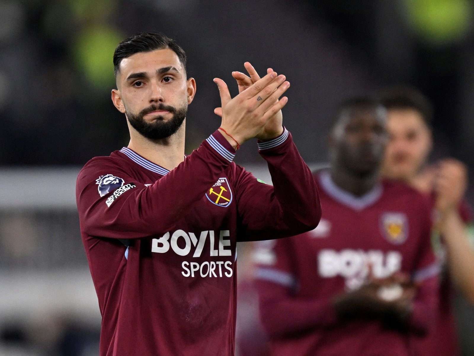 Millwall y West Ham se vuelven a enfrentar tras 14 años y hay riesgo de suspensión