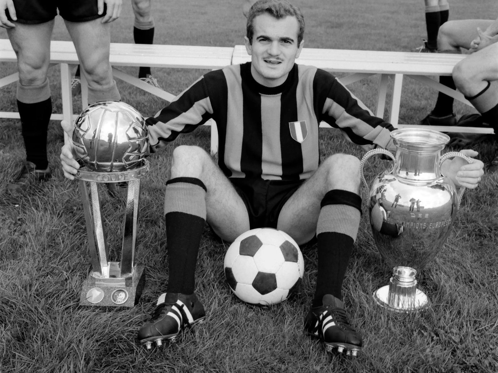 Murió Sandro Mazzola, leyenda del Inter de Milán: la sentida despedida del Pupi Zanetti :: Olé