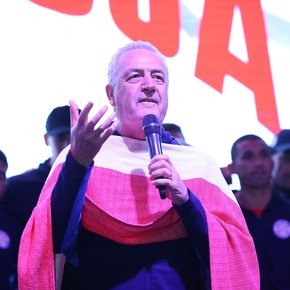 Gustavo Alfaro anunció que se retirará como entrenador en Paraguay