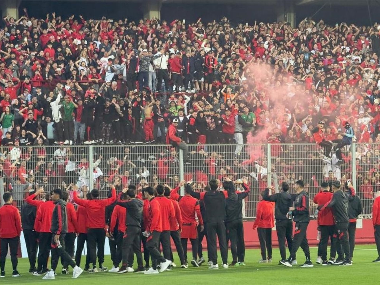 Newell's tuvo su banderazo en la previa del clásico ante Central :: Olé