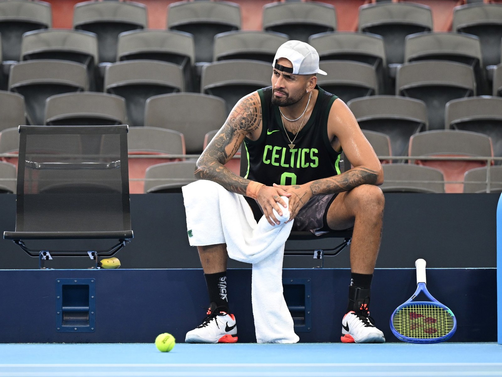 Nick Kyrgios recibió apenas un mes de suspensión después de explicar que consumió cocaína en una noche de fiesta