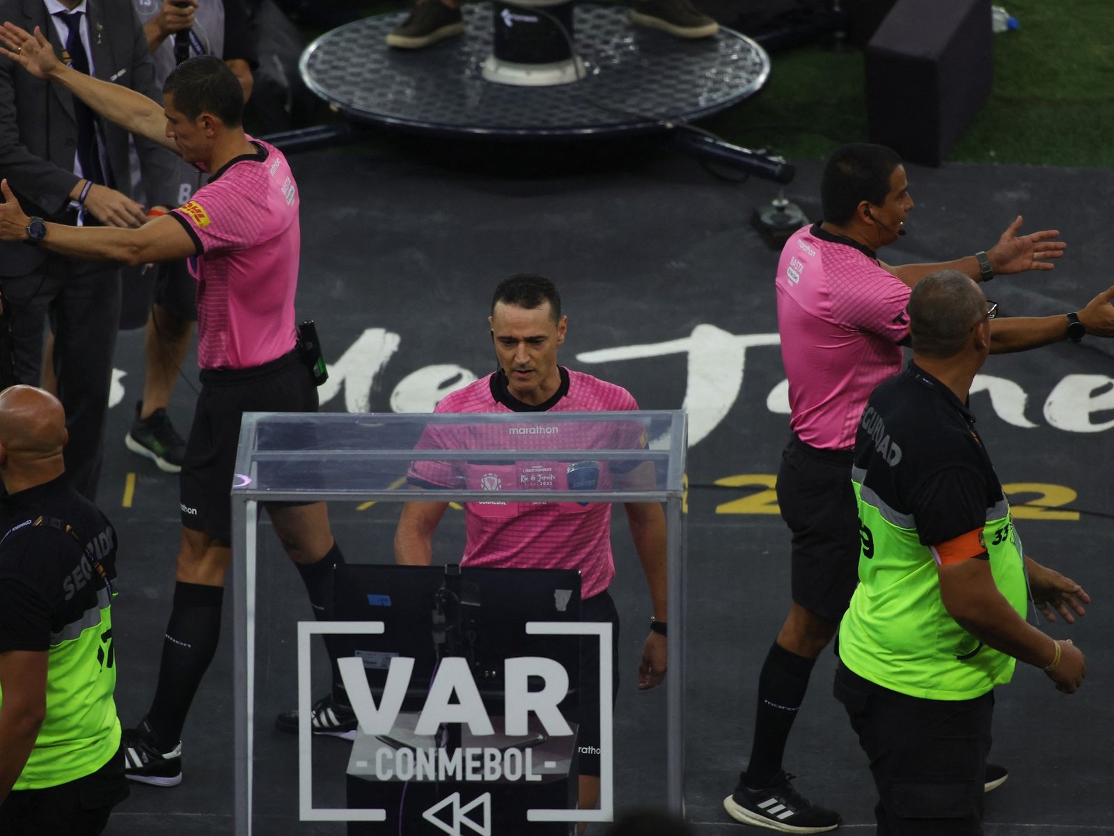 Nuestro VAR necesita renovarse