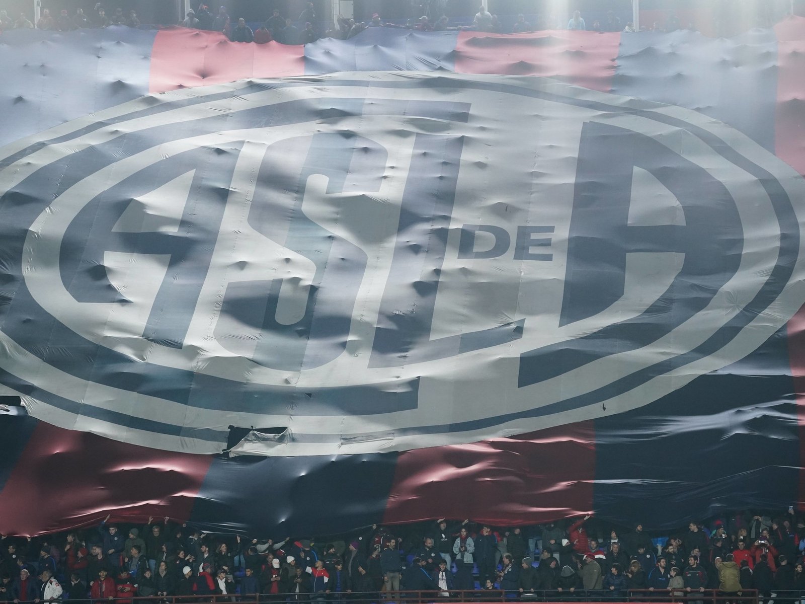 Polémica en San Lorenzo por el bono frente a Boca: qué definió la dirigencia y para qué se usará la plata :: Olé