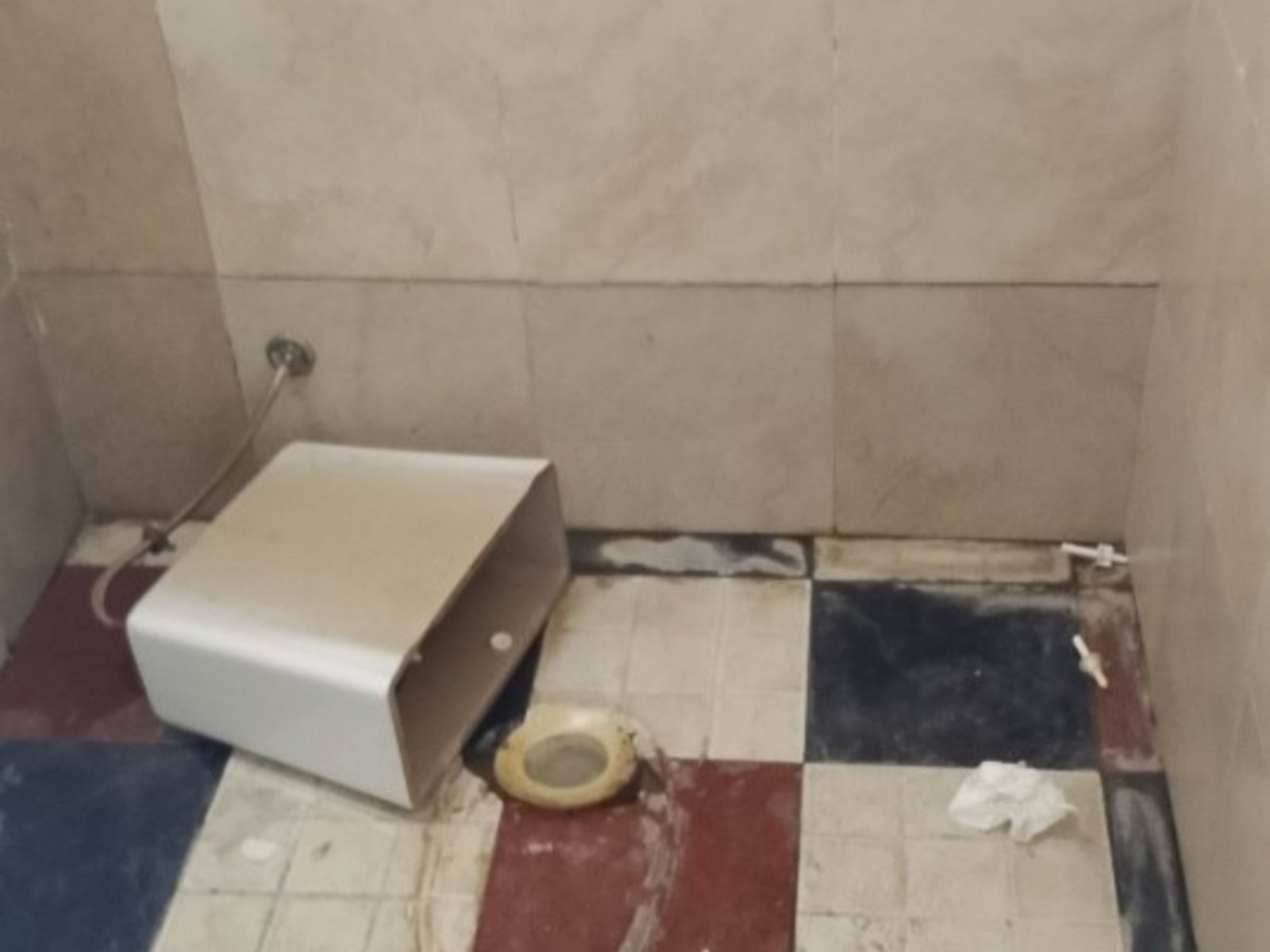 Puerto Nuevo sufrió un robo y vandalismo en sus vestuarios: “No nos van a derrumbar” :: Olé
