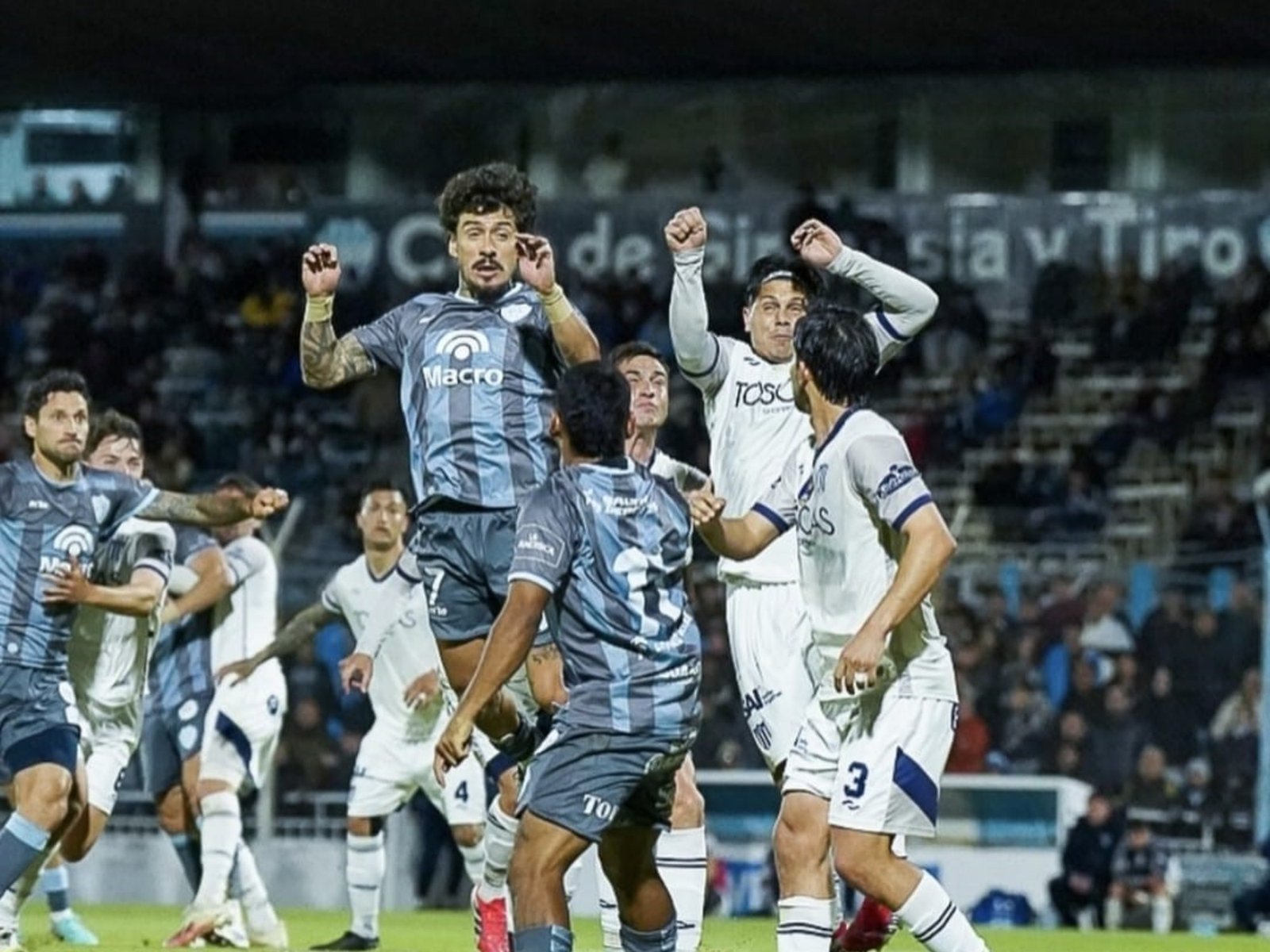 Punto inteligente para Tristán Suárez en Salta: igualó 0-0 con Gimnasia y Tiro y sigue firme en la cima :: Olé