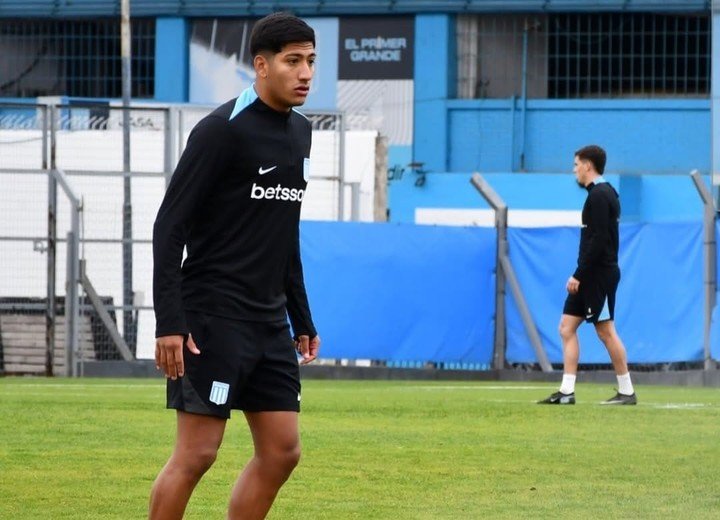Mateo Martínez perdió el puesto en Racing.