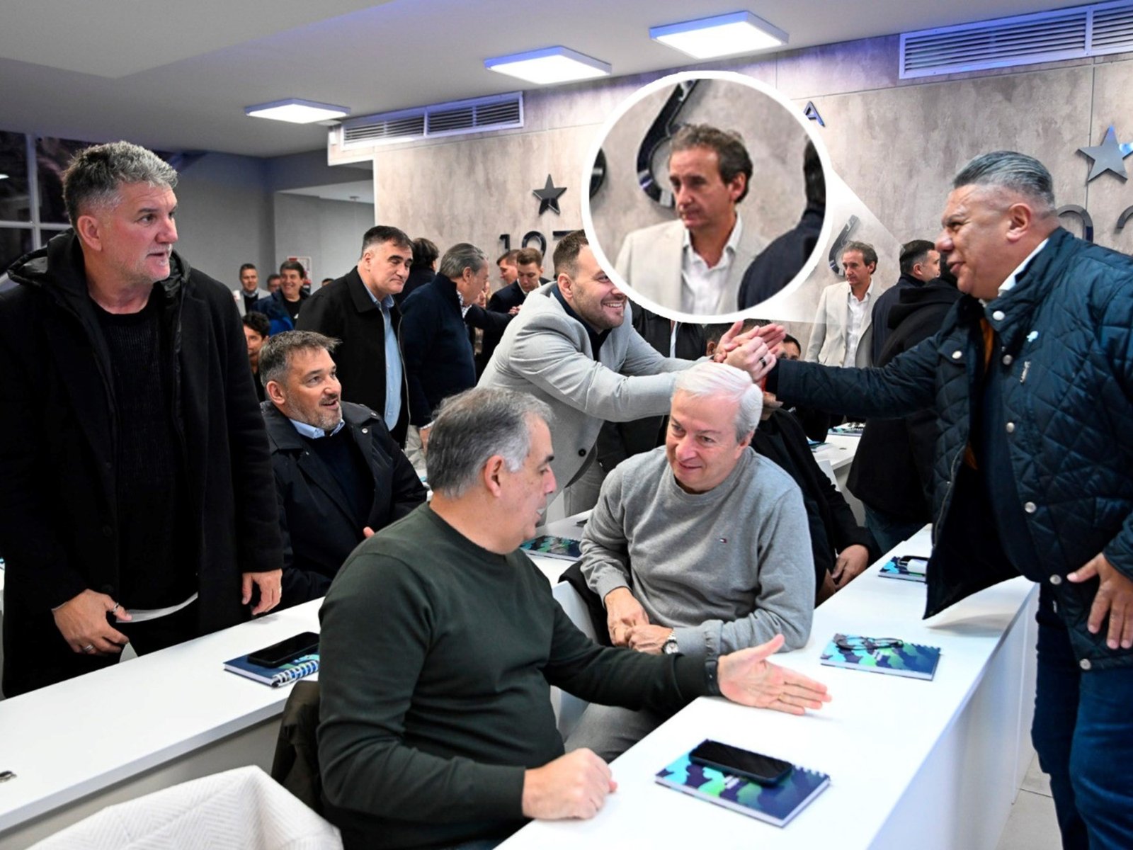 River volvió a la AFA: palos, "bienvenida" y ¿prepara un frente? :: Olé