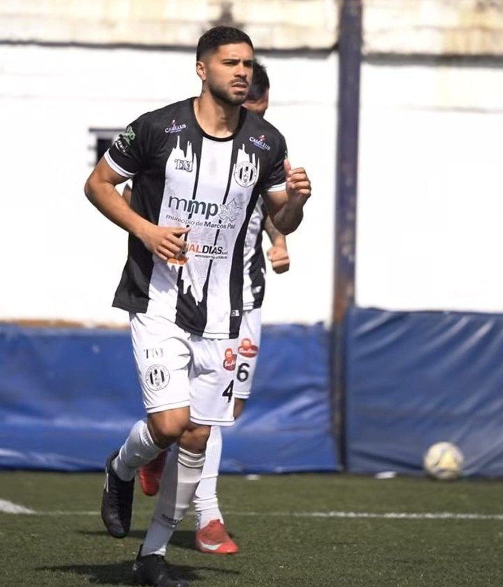 La pelota parada fue el arma letal con la que el local rescató la igualdad sobre la hora. (@prensafenix)