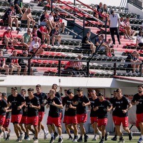 Dura sanción para Chacarita: jugará dos partidos a puertas cerradas por la interna de su barra brava