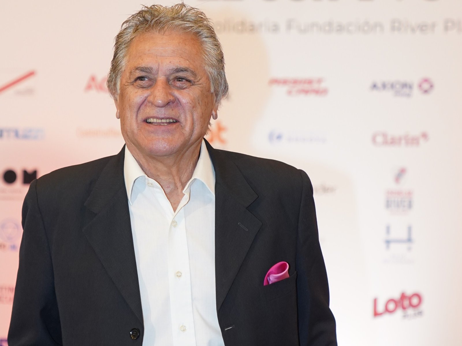Video: la emotiva noche que vivió el Pato Fillol en el Monumental :: Olé