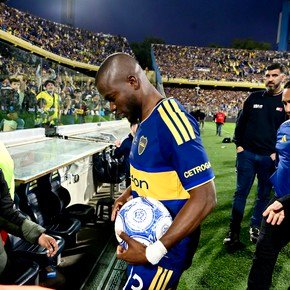 Súper Valencia y su triplete: "Esto lo ubico en lo más importante de mi carrera"