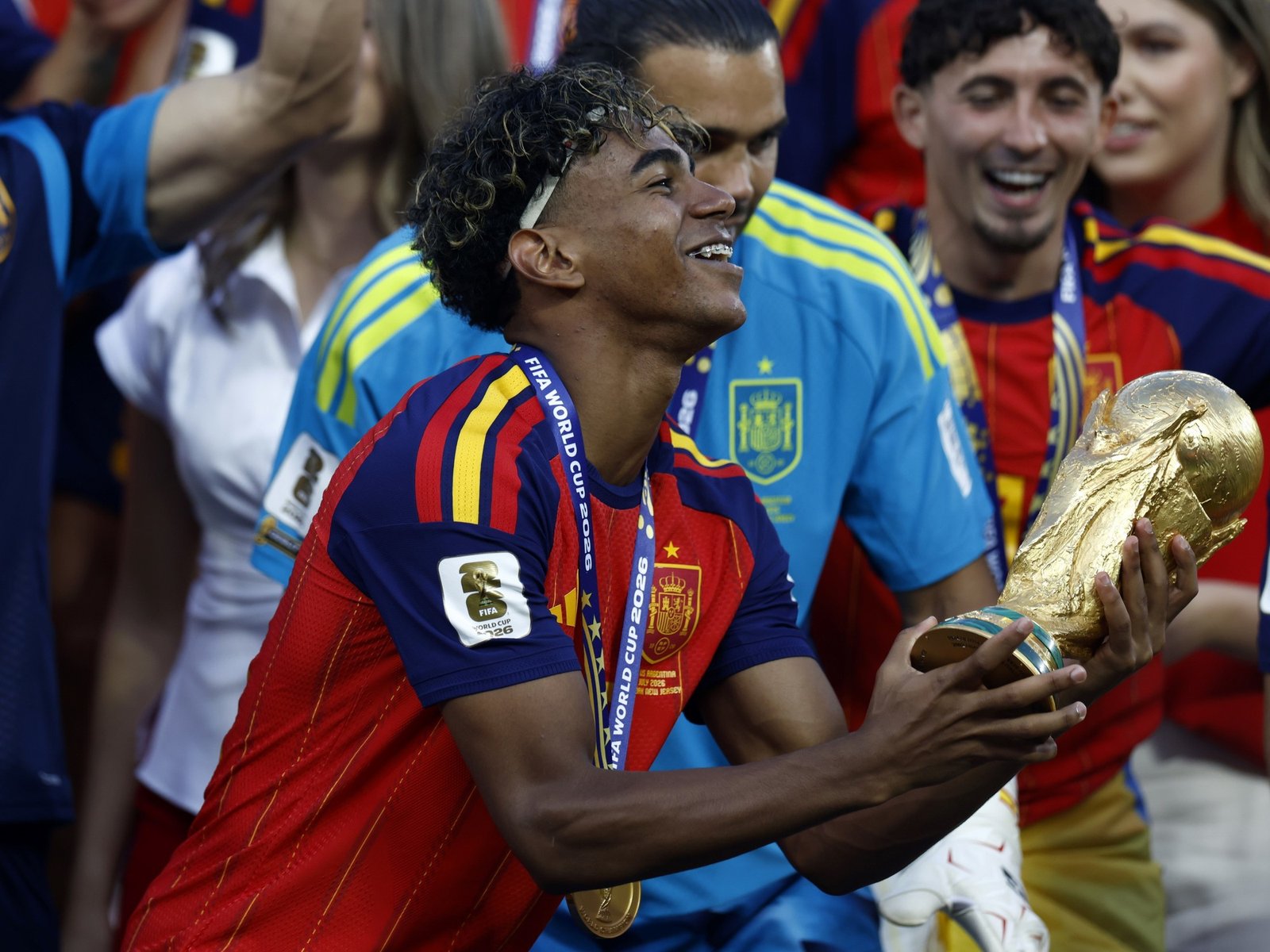 Yamal se tiró flores por el gol de Ferrán en la final del Mundial: "La gente no se da cuenta" y "los que saben de fútbol lo valoran" :: Olé