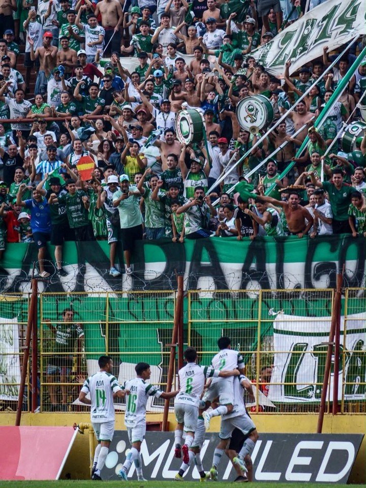 La Banda Algodonera con Mandiyú.