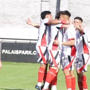 Defensores de Belgrano le cortó el envión a Deportivo Madryn y tomó aire en el descenso