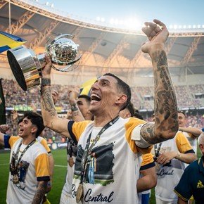 Di María, el segundo argentino más ganador de la historia: ¿a cuántos títulos quedó de Messi?
