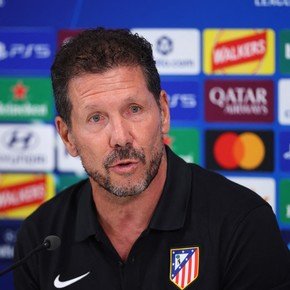 Simeone explicó por qué Julián Álvarez no será titular en la visita del Atlético de Madrid a Liverpool por Champions: "Está en fase de crecimiento"