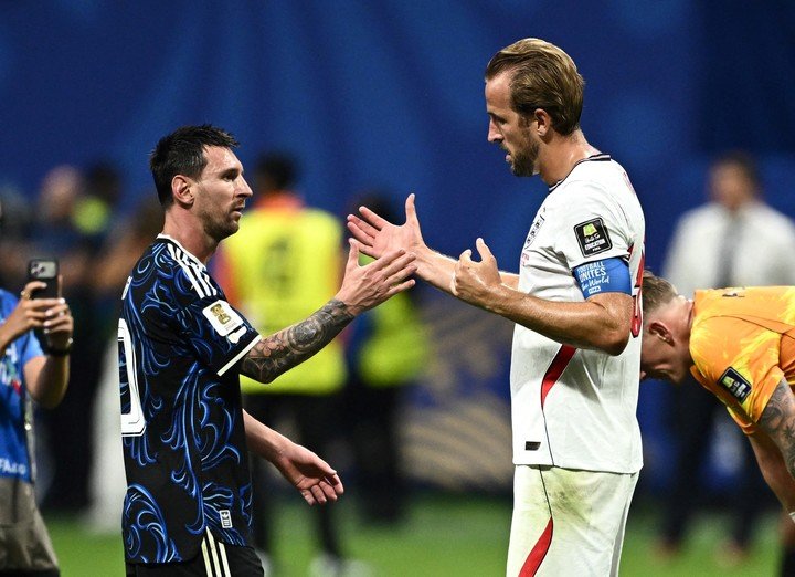 Leo y Kane post semifinal (Reuters).