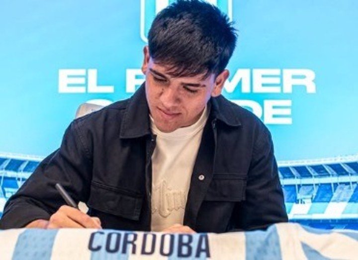 Leandro Córdoba se convirtió en refuerzo de Racing. (Prensa Racing).