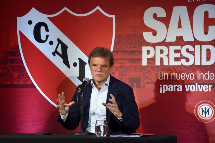 Quique Sacco realizó el lanzamiento oficial de su candidatura. (Foto: Leonardo Zavattaro/ Prensa Sacco)